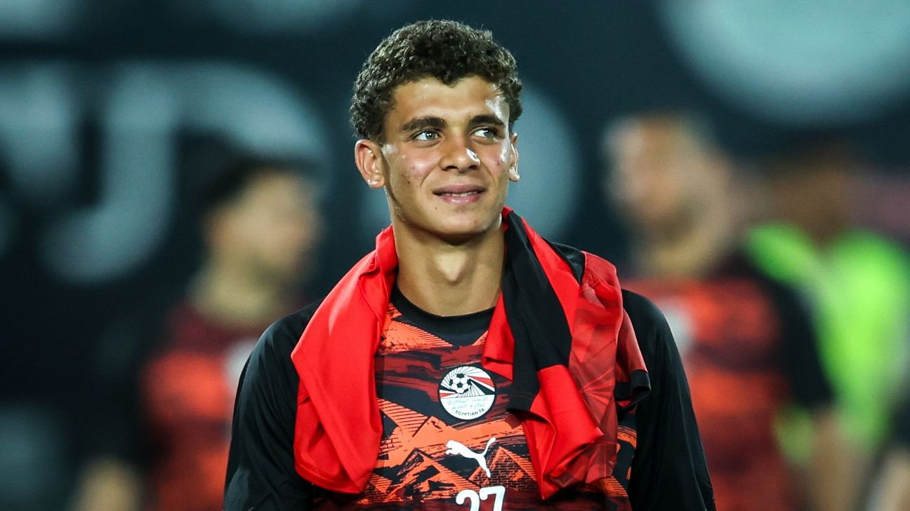 巴萨签下18岁埃及前锋阿卜杜勒卡里姆